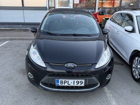 Ford Fiesta vaihtoauto