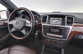 Mercedes-Benz ML vaihtoauto