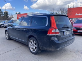 Volvo V70 vaihtoauto