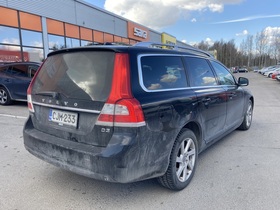 Volvo V70 vaihtoauto
