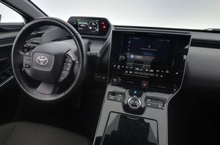 Toyota bZ4X vaihtoauto