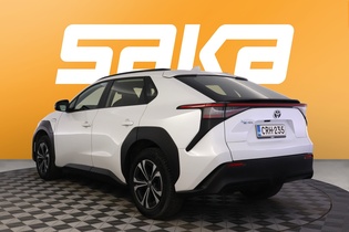 Toyota bZ4X vaihtoauto