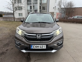 Honda CR-V vaihtoauto