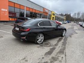 BMW 330 vaihtoauto