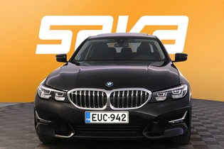 BMW 330 vaihtoauto
