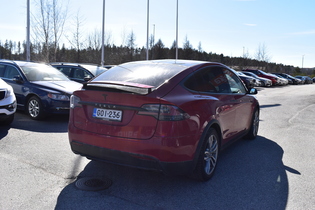 Tesla Model X vaihtoauto