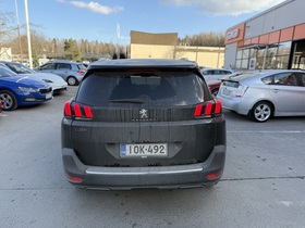 Peugeot 5008 vaihtoauto