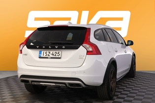 Volvo V60 Cross Country vaihtoauto