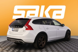 Volvo V60 Cross Country vaihtoauto