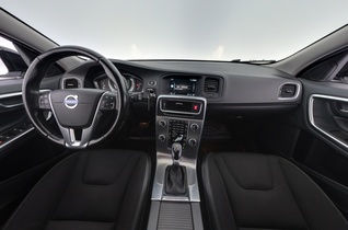 Volvo V60 Cross Country vaihtoauto