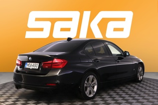 BMW 330 vaihtoauto