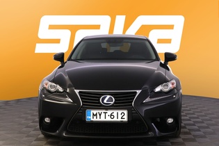 Lexus IS vaihtoauto