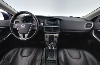 Volvo V40 Cross Country vaihtoauto