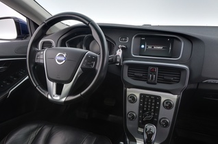 Volvo V40 Cross Country vaihtoauto