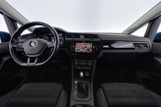 Volkswagen Touran vaihtoauto