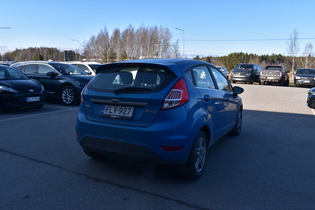 Ford Fiesta vaihtoauto