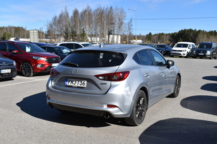Mazda 3 vaihtoauto