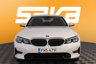 BMW 330 vaihtoauto