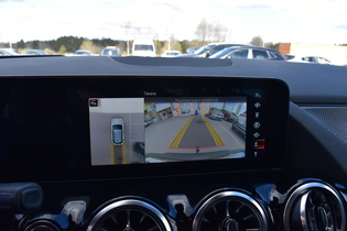 Mercedes-Benz EQA vaihtoauto