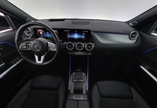 Mercedes-Benz EQA vaihtoauto