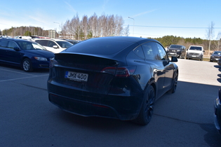 Tesla Model Y vaihtoauto