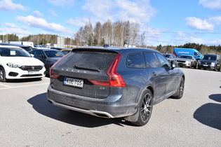 Volvo V90 Cross Country vaihtoauto