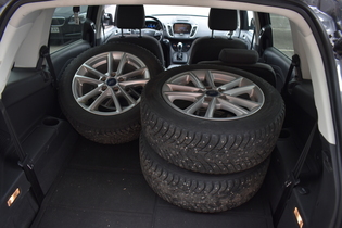 Ford Grand C-MAX vaihtoauto