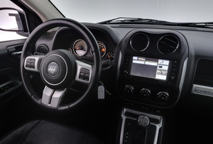 Jeep Compass vaihtoauto