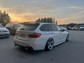BMW 330 vaihtoauto