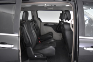 Lancia Voyager vaihtoauto