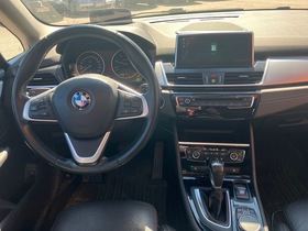 BMW 218 vaihtoauto