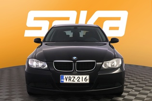 BMW 320 vaihtoauto