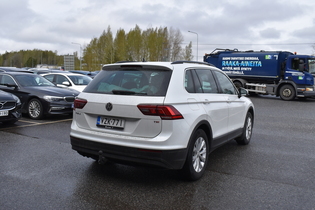 Volkswagen Tiguan vaihtoauto