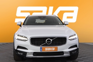 Volvo V90 Cross Country vaihtoauto