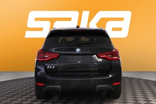 BMW iX3 vaihtoauto
