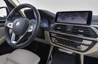 BMW iX3 vaihtoauto