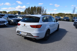 SEAT Leon ST vaihtoauto