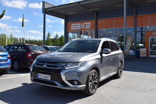 Mitsubishi Outlander PHEV vaihtoauto