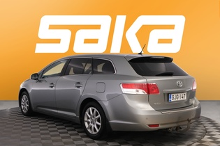 Toyota Avensis vaihtoauto