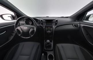 Hyundai i30 5d vaihtoauto