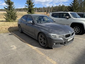 BMW 330 vaihtoauto