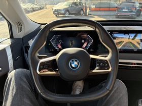BMW iX vaihtoauto