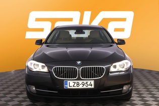 BMW 523 vaihtoauto
