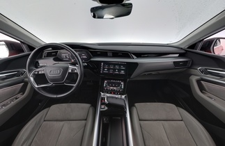 Audi e-tron vaihtoauto