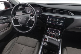 Audi e-tron vaihtoauto