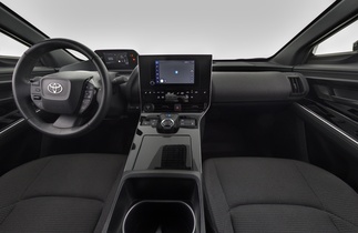 Toyota bZ4X vaihtoauto