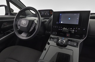 Toyota bZ4X vaihtoauto