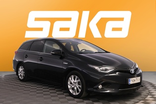 Toyota Auris vaihtoauto
