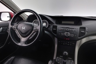 Honda Accord vaihtoauto