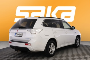 Mitsubishi Outlander PHEV vaihtoauto
